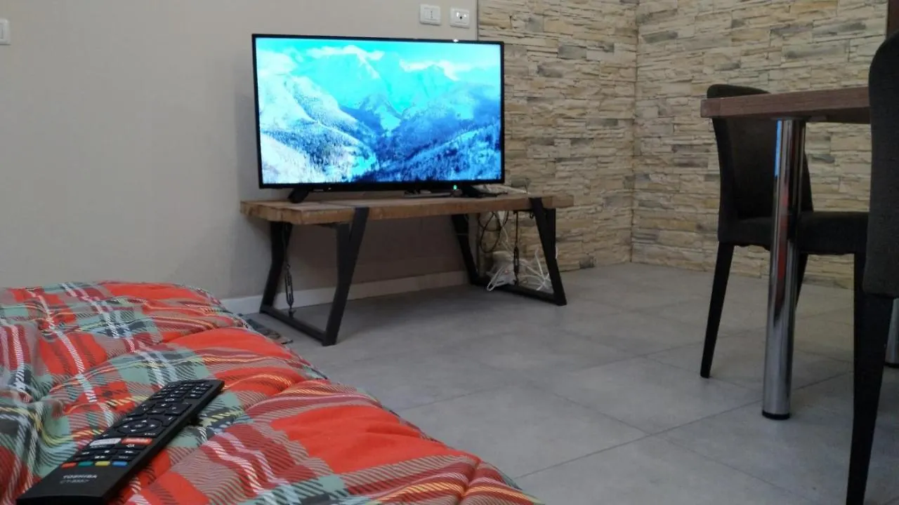 Graynite-Adamello Peak Apartments Temu 0*,